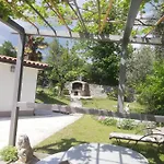 Nevia Lka